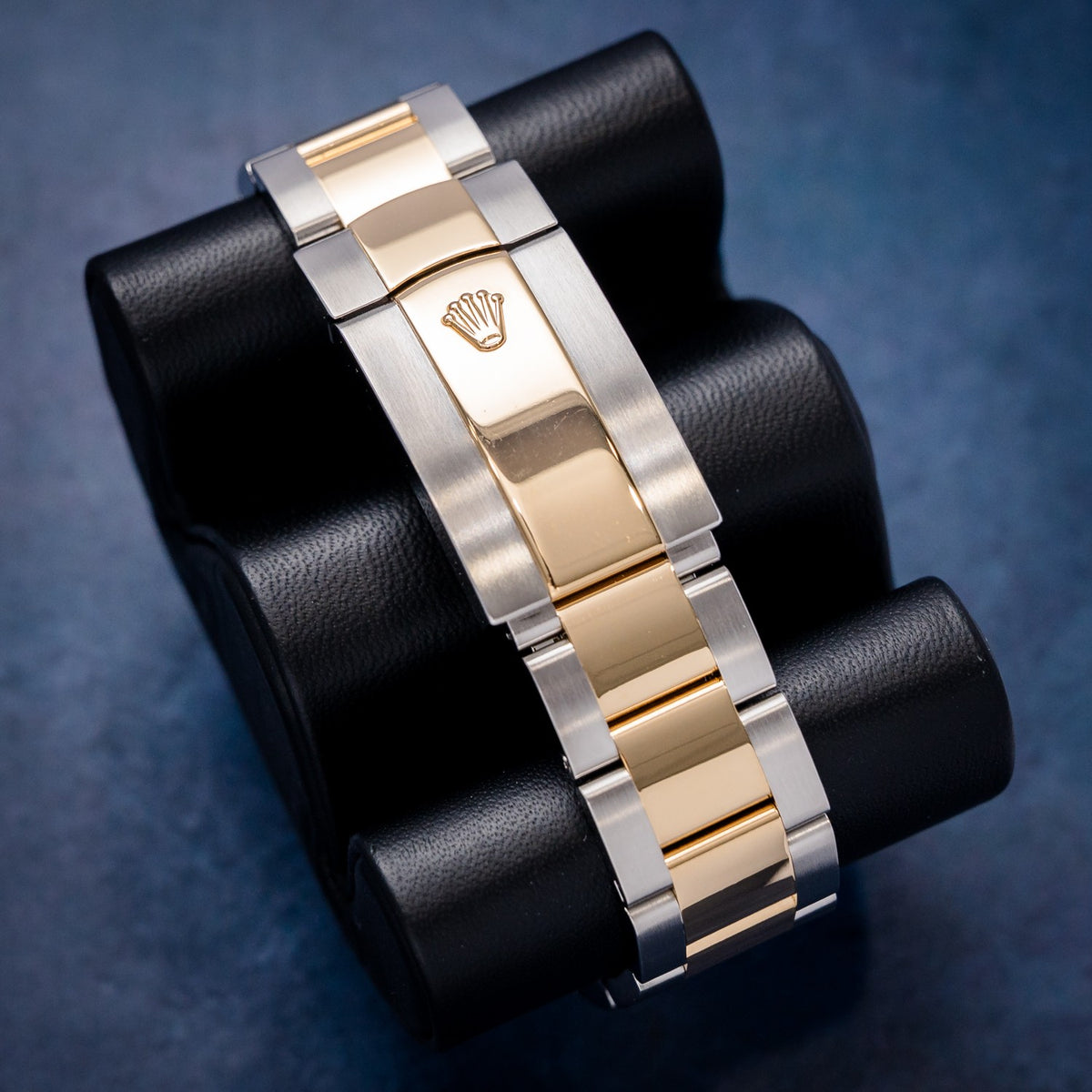 Rolex Sky-Dweller 326933 Steel & Yellow Gold – clasp