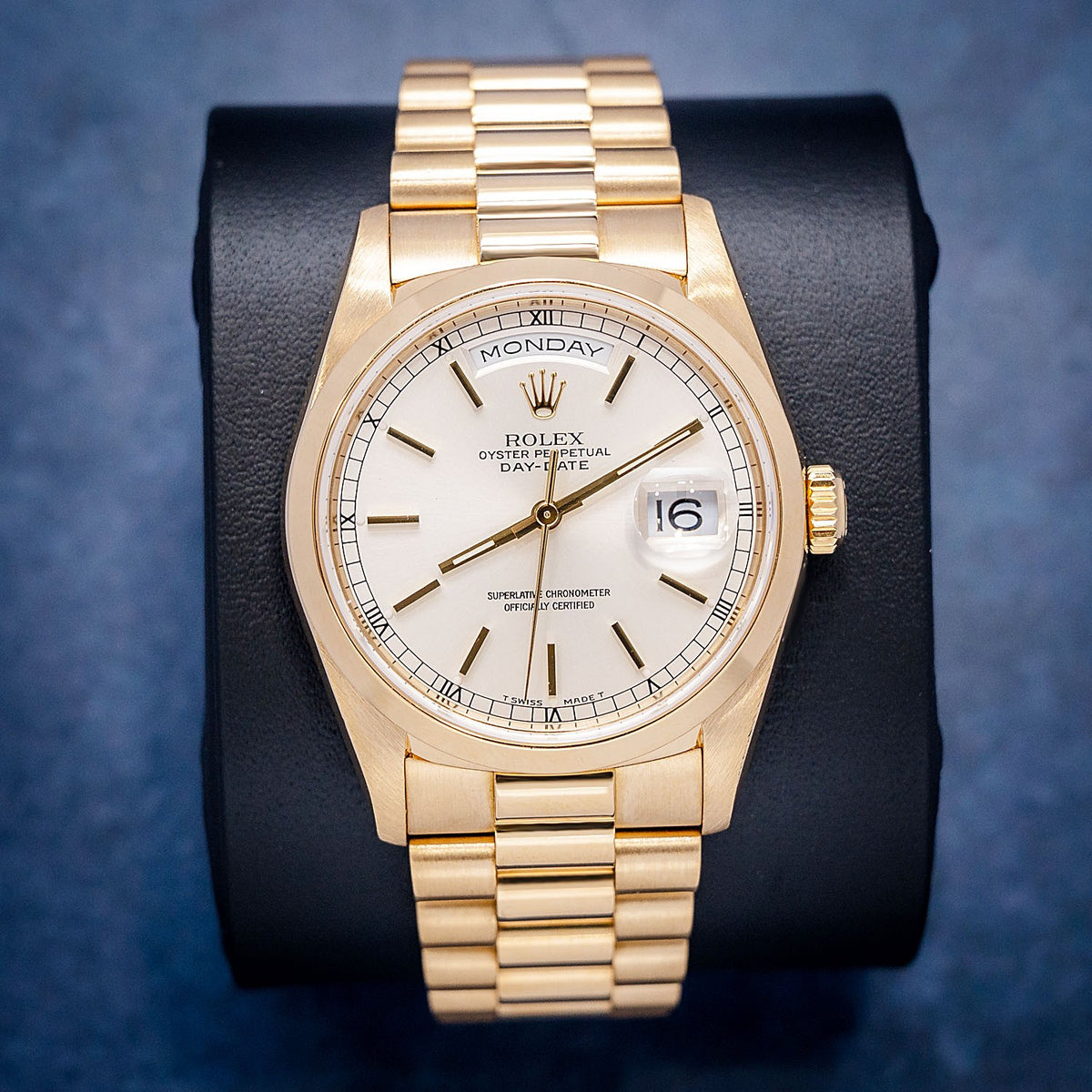 Rolex Day-Date 18208 Yellow Gold Champagne Stick Dial – front