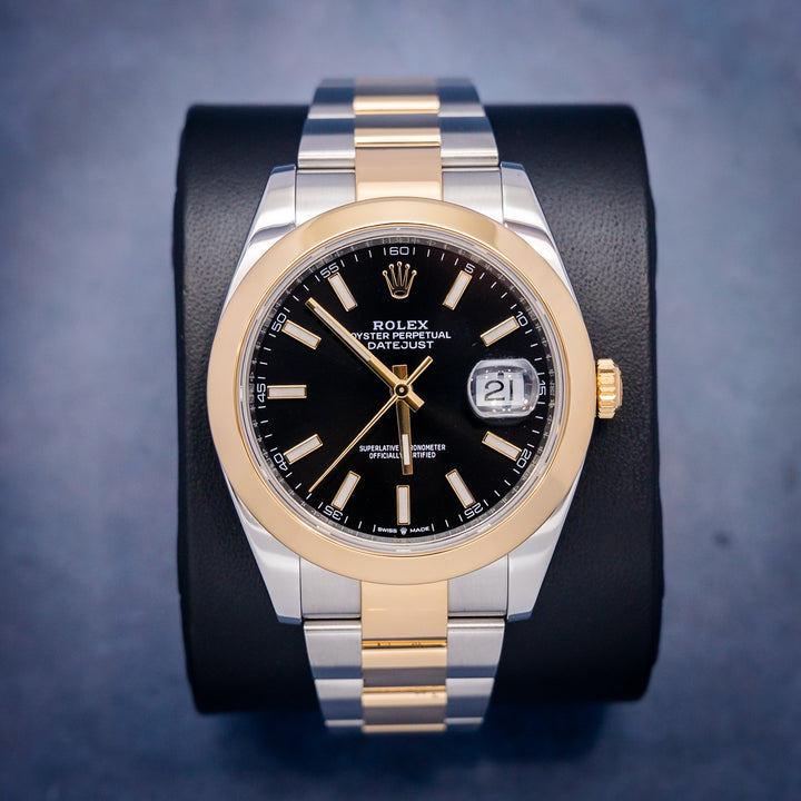Rolex Datejust 126303 Steel & Yellow Gold Black Dial – front