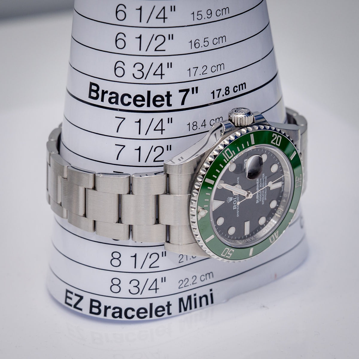 Rolex Submariner Date 126610LV Ceramic – detail
