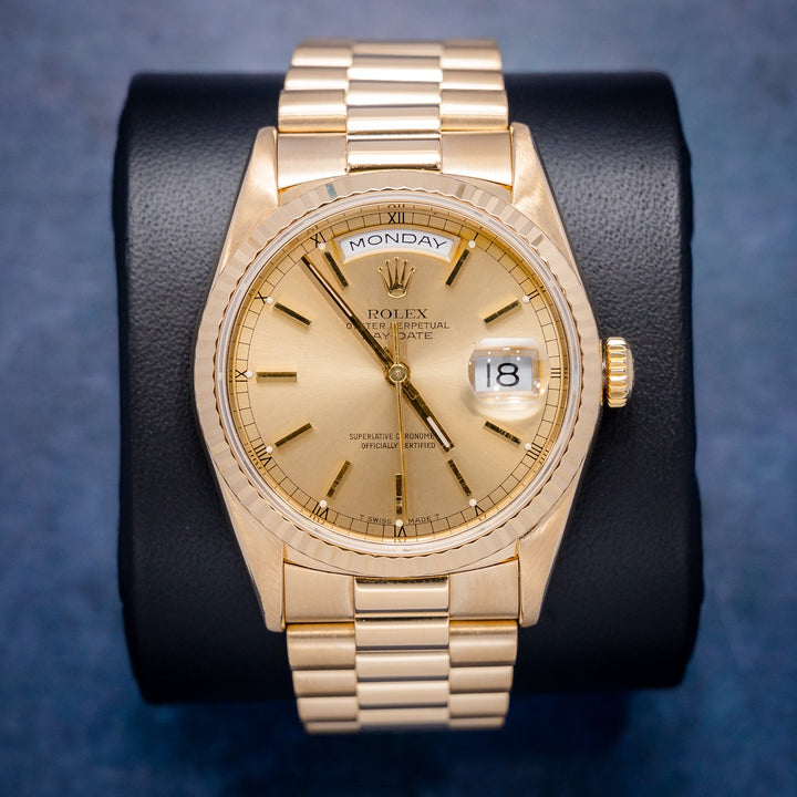 Rolex Day-Date 18238 Yellow Gold – front