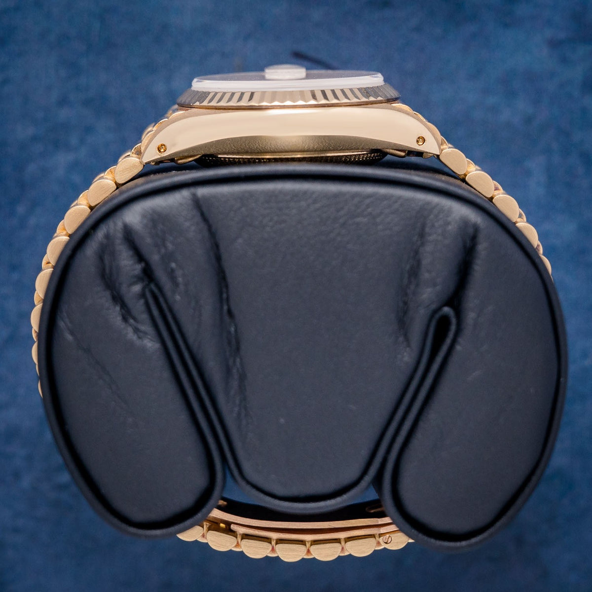 Rolex Datejust 69178 Yellow Gold Champagne Index Dial – caseback