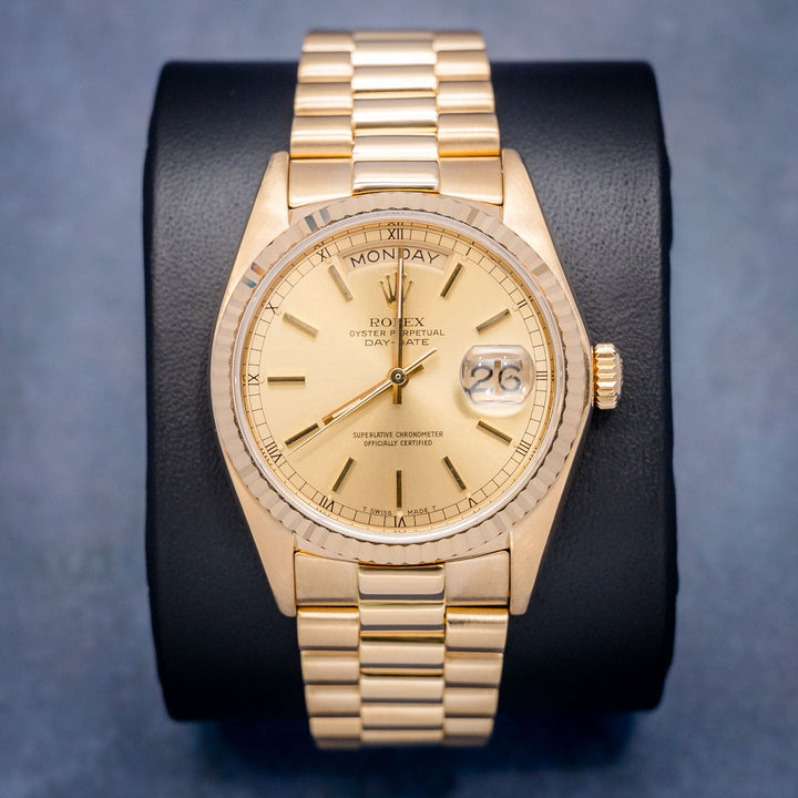 Rolex Day-Date 18038 Yellow Gold – front