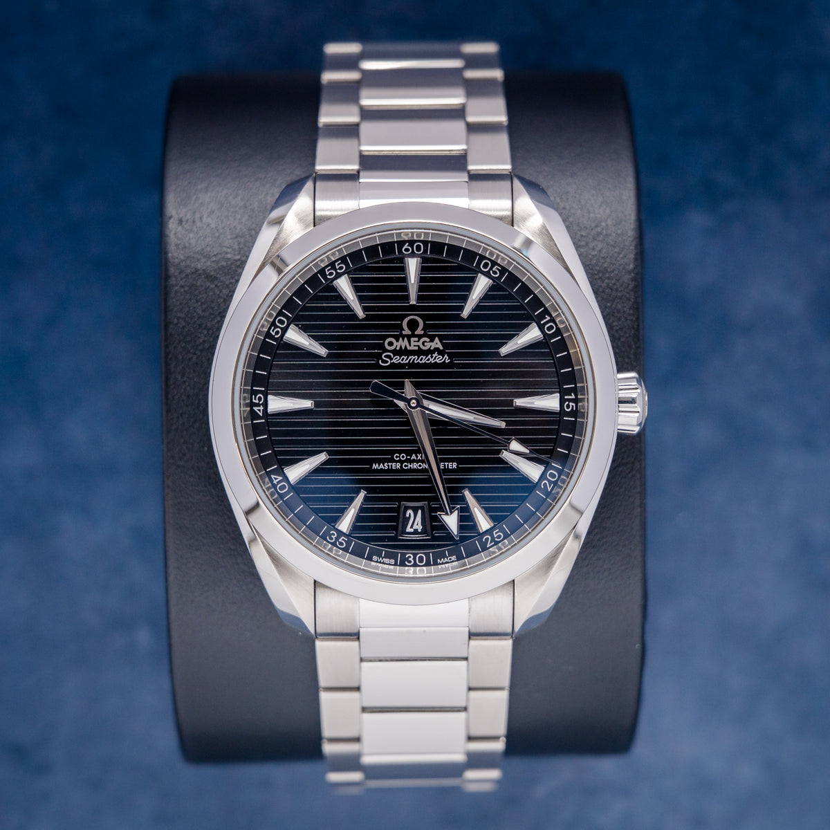 Omega Seamaster Aqua Terra 150M 220.10.41.21.01.002 Steel Black Dial – front