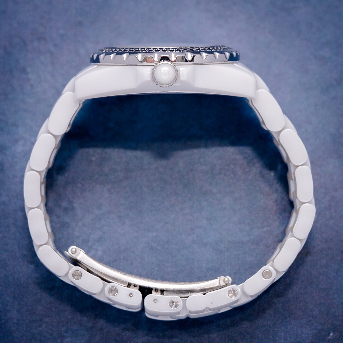 Chanel J12 Ceramic – side