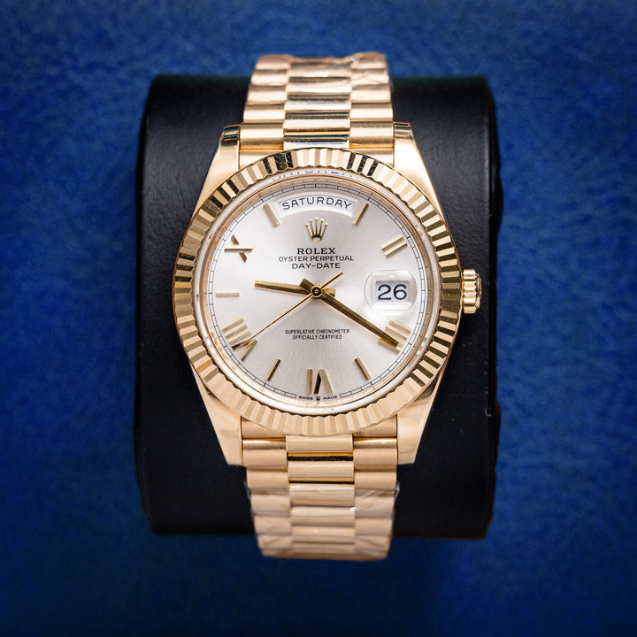 Rolex Day-Date 228238 Yellow Gold – front