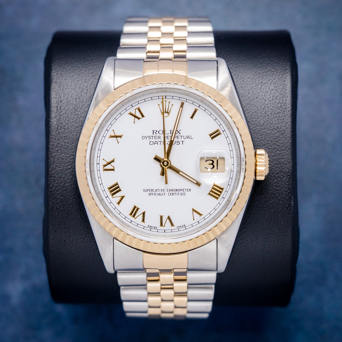 Rolex Datejust 16233 Steel & Yellow Gold Roman Dial – front