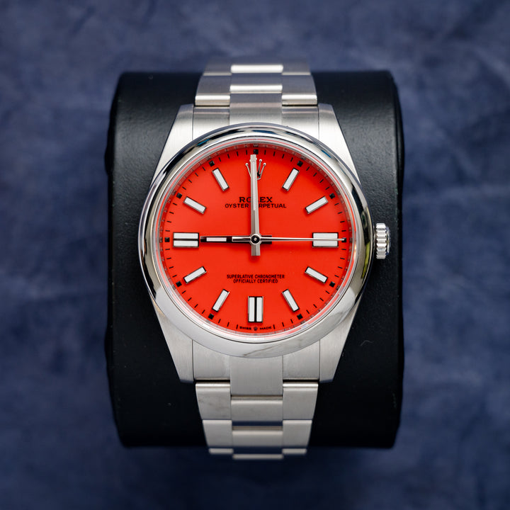 Rolex Oyster Perpetual 124300 Coral Red Dial – front