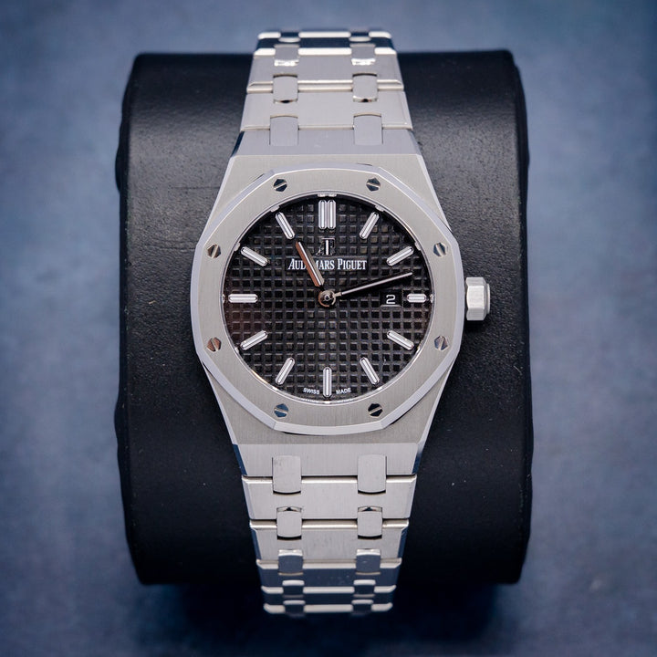 Audemars Piguet Royal Oak 67650ST.OO.1261ST.01 Steel Black Dial – front