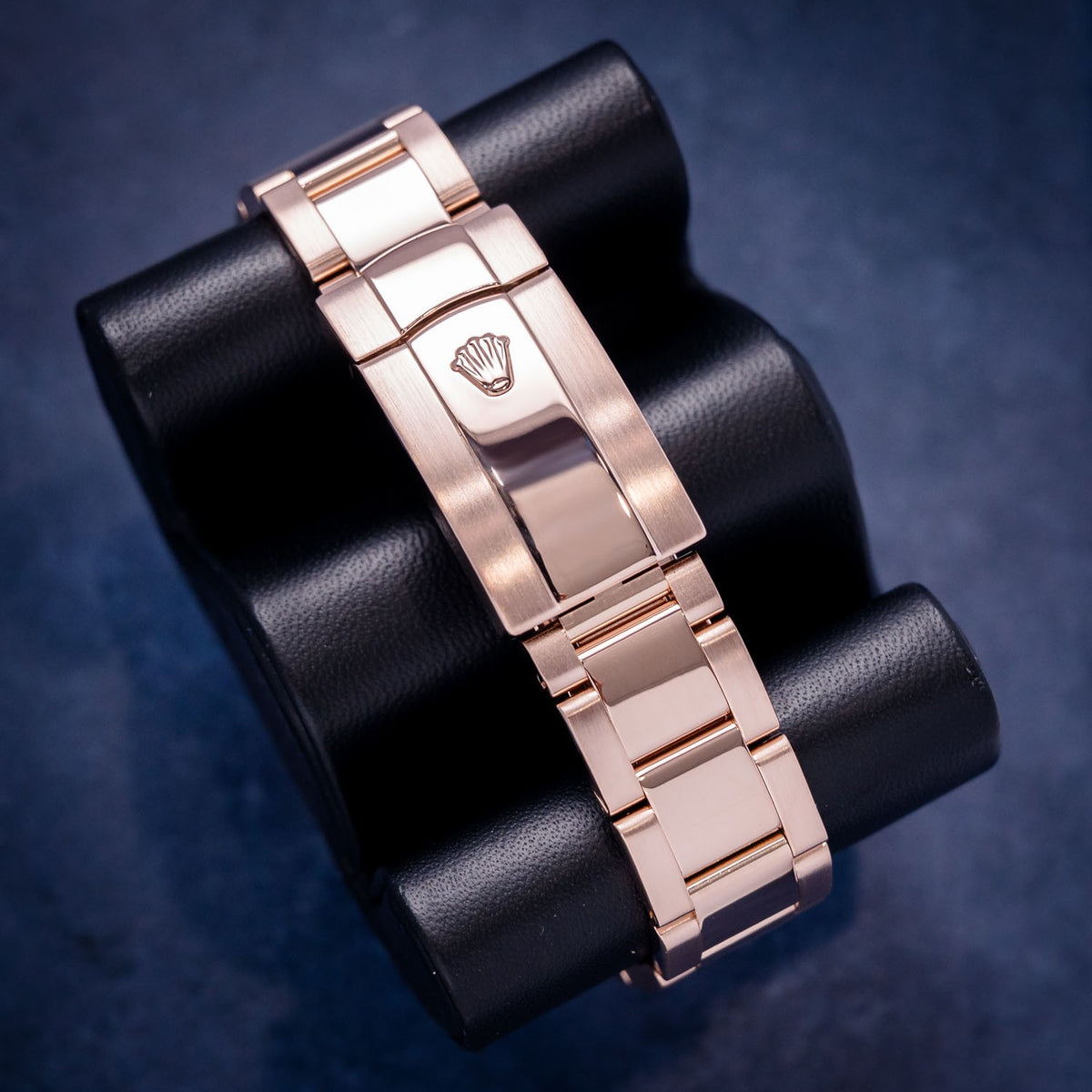 Rolex Sky-Dweller 326935 Rose Gold Rhodium Dial – clasp