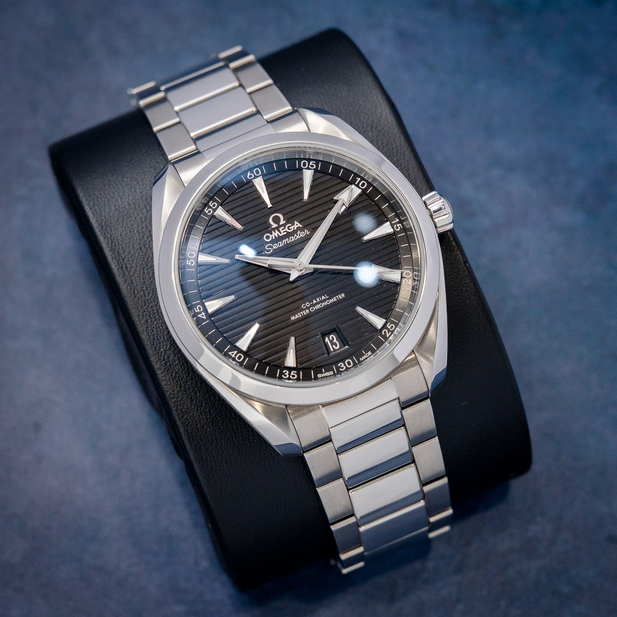 Omega Seamaster Aqua Terra 150M 22013412101001 Steel – dial close-up