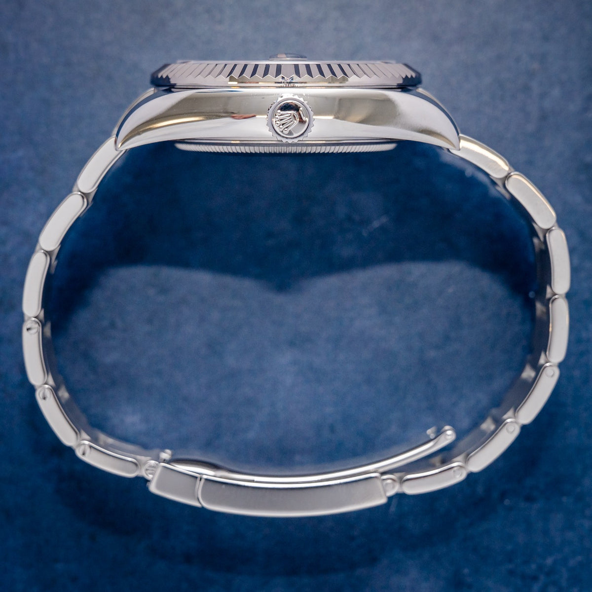 Rolex Sky-Dweller 326934 White Gold – side