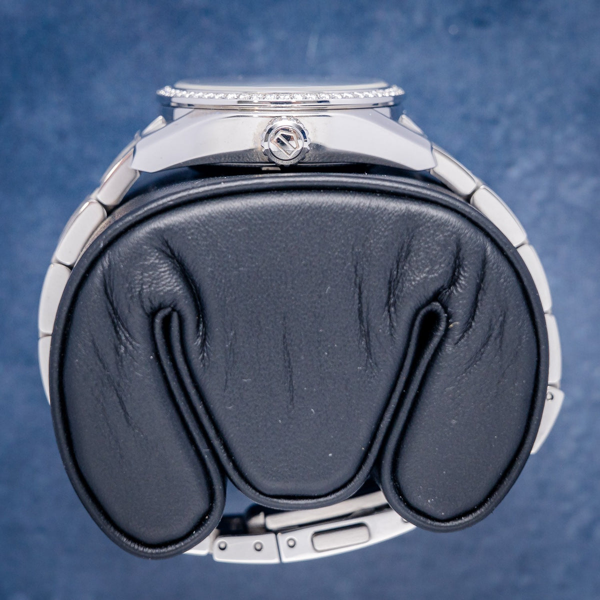 TAG Heuer Carrera Date WBN24140 – side