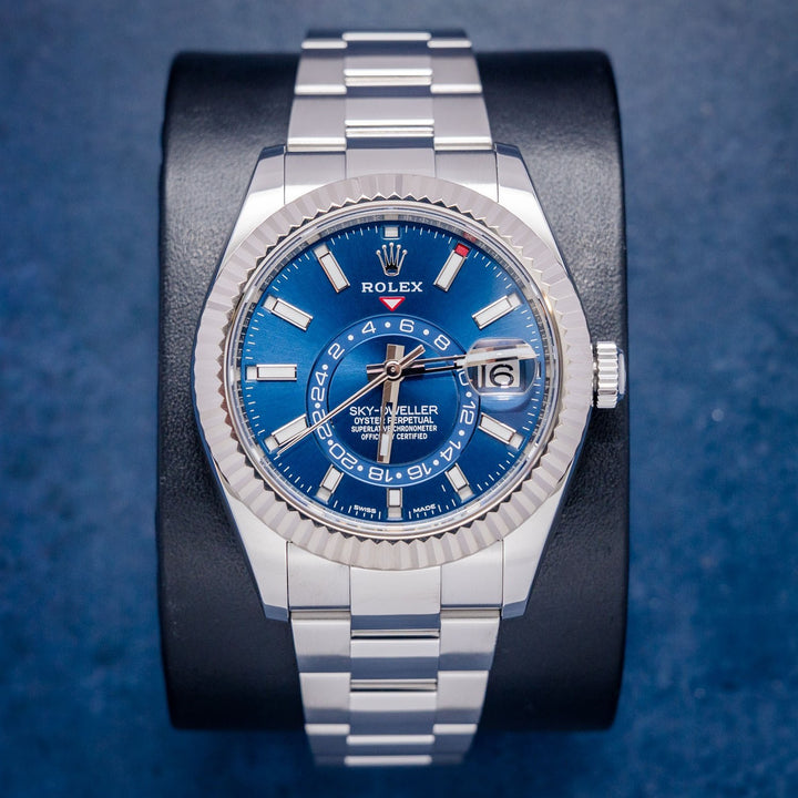 Rolex Sky-Dweller 326934 White Gold – front