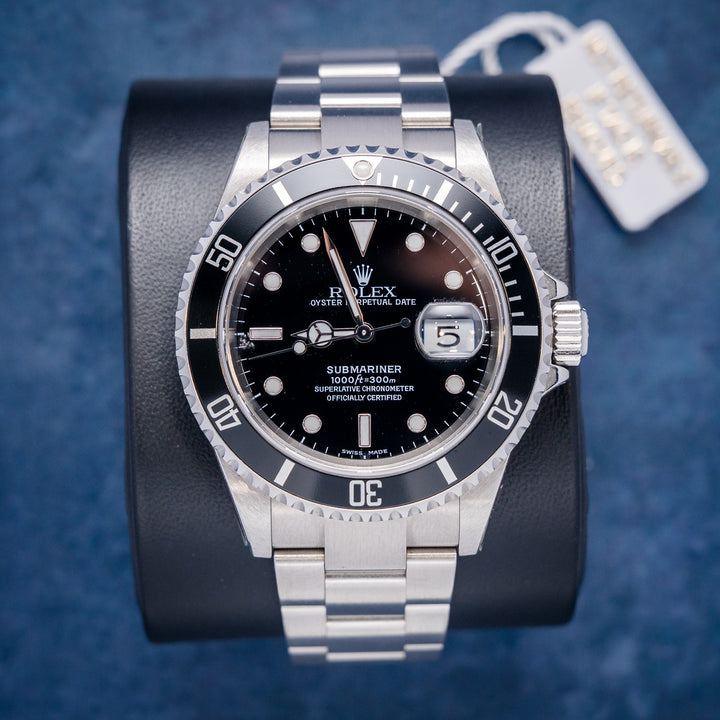 Rolex Submariner Date 16610 – Steel (2004)